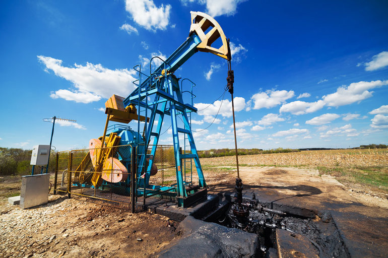 Как добывают нефть на территории России