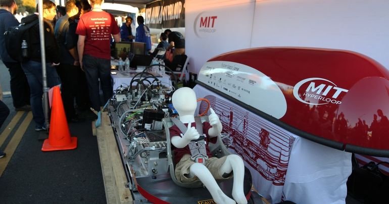 Запуск hyperloop в 2018 году